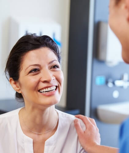 Te acompañamos en tu tratamiento contra el cáncer Te acompañamos en tu tratamiento contra el cáncer